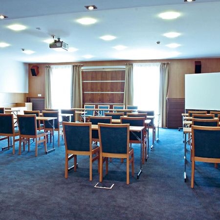 Impiq Hotel Trnava Servizi foto