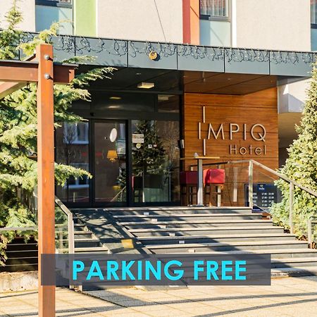 Impiq Hotel Trnava Esterno foto